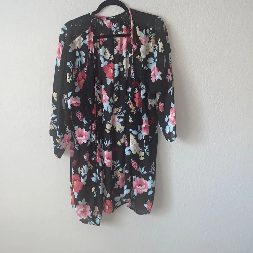 Torrid flora sheer open cardigan